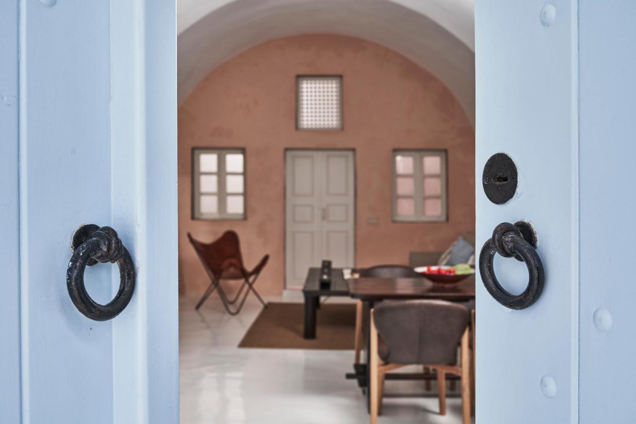 2 bedroom charming villa with outdoors jacuzzi Megalochori  Buitenkant foto